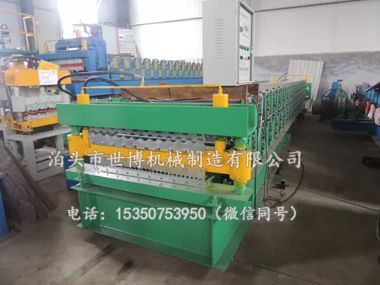 大小波纹彩钢瓦双层压瓦机设备发往斯里兰卡